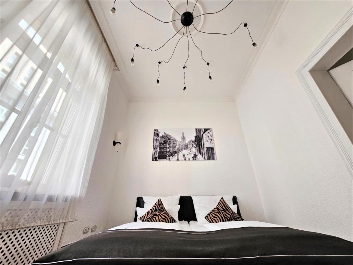 Historical Luxury Homes - Stadtvilla Mit Jacuzzi Und Garten Freiburg im Breisgau Ngoại thất bức ảnh