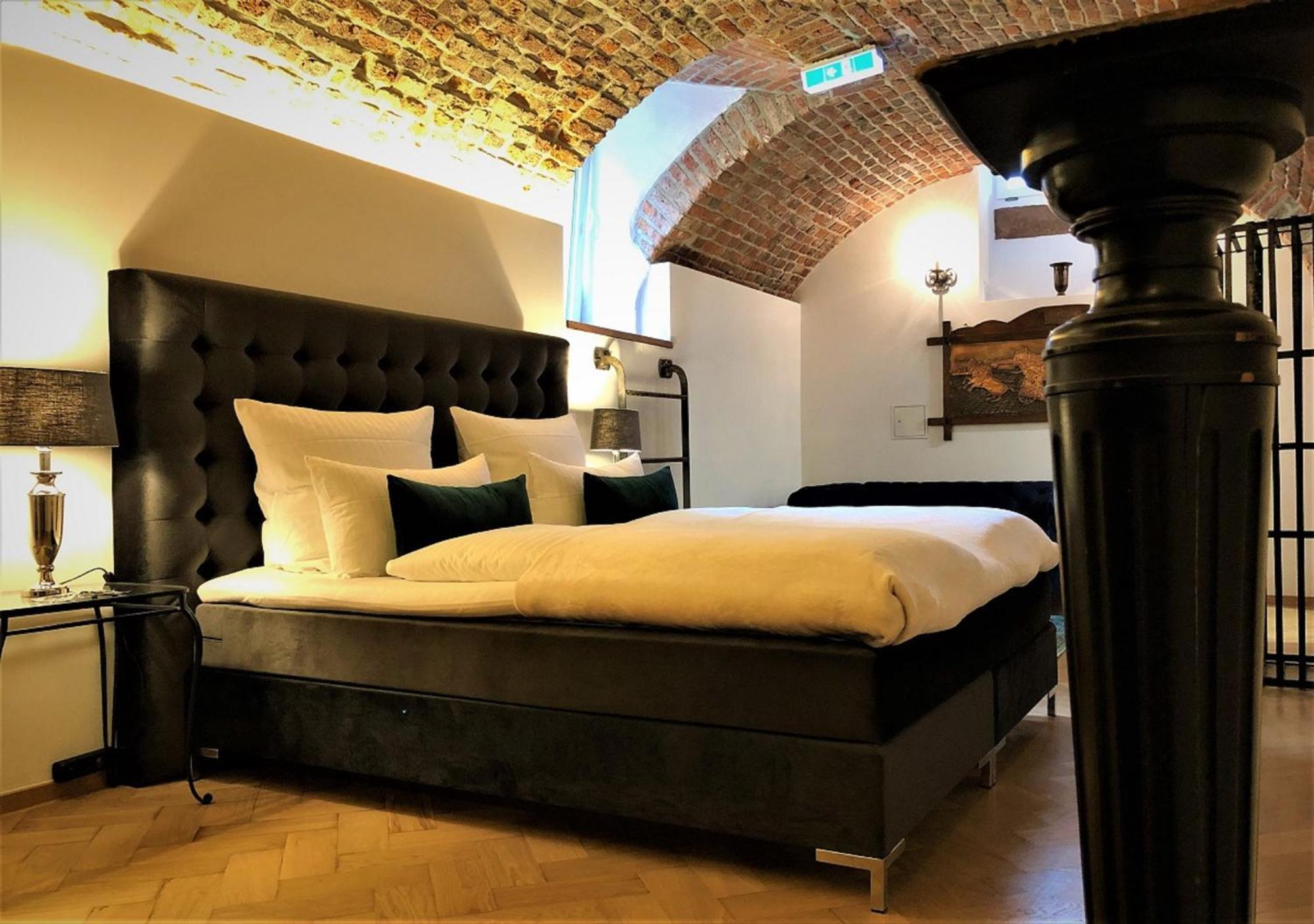 Historical Luxury Homes - Stadtvilla Mit Jacuzzi Und Garten Freiburg im Breisgau Ngoại thất bức ảnh