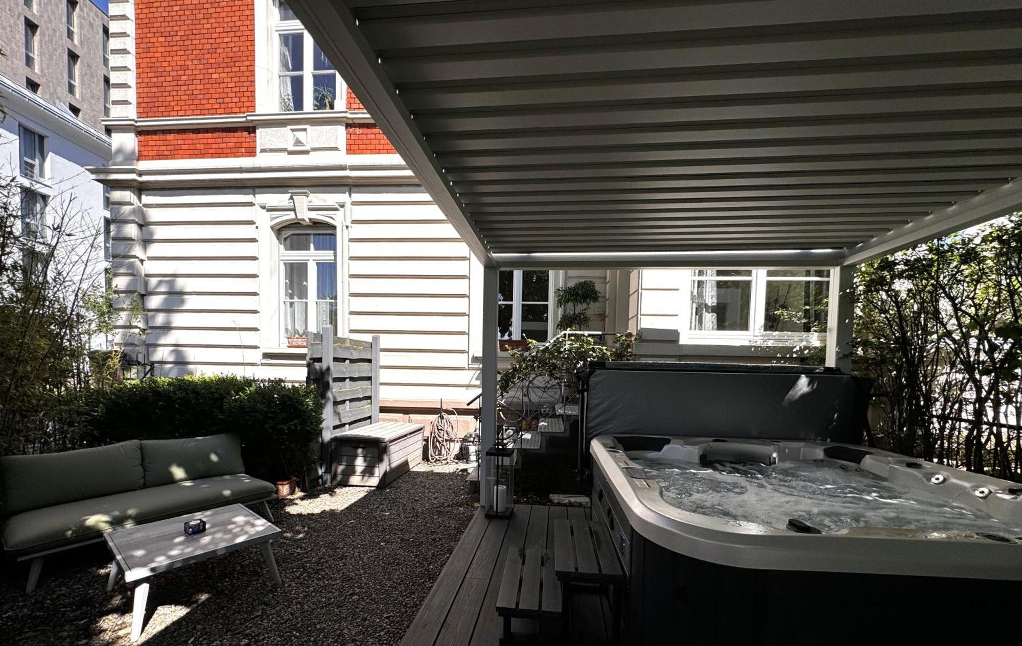 Historical Luxury Homes - Stadtvilla Mit Jacuzzi Und Garten Freiburg im Breisgau Ngoại thất bức ảnh